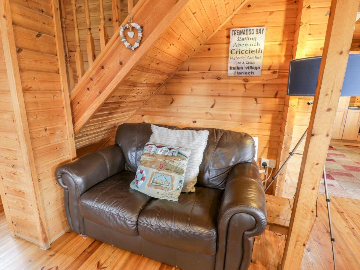 Sun View Lodge Llanbedr  Eksteriør bilde